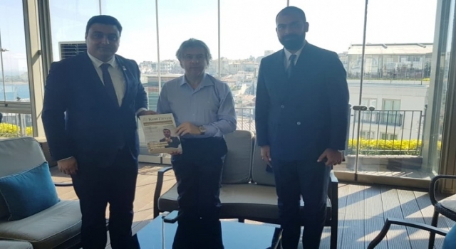 Kentsel Tesis Yönetim Derneği'nden 'Her AVM'ye Bir Kütüphane' projesine Tam Destek